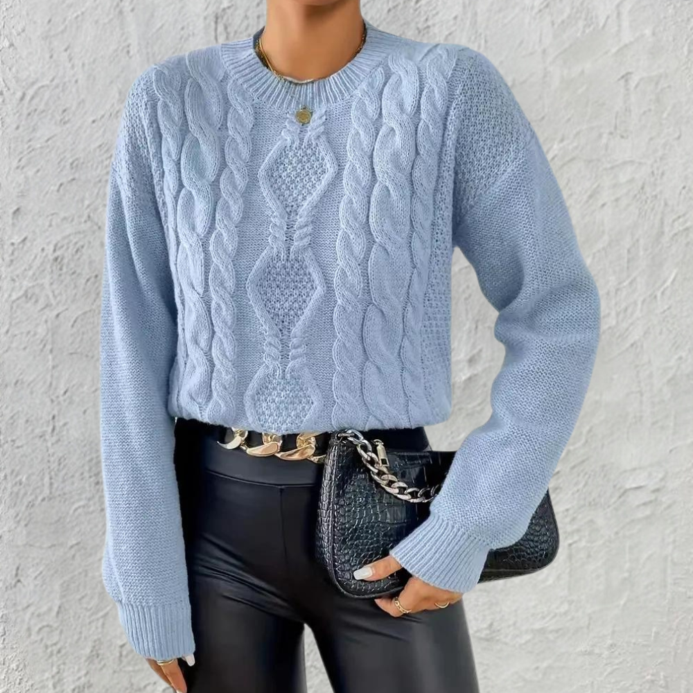 Women's cozy sweater for everyday wear