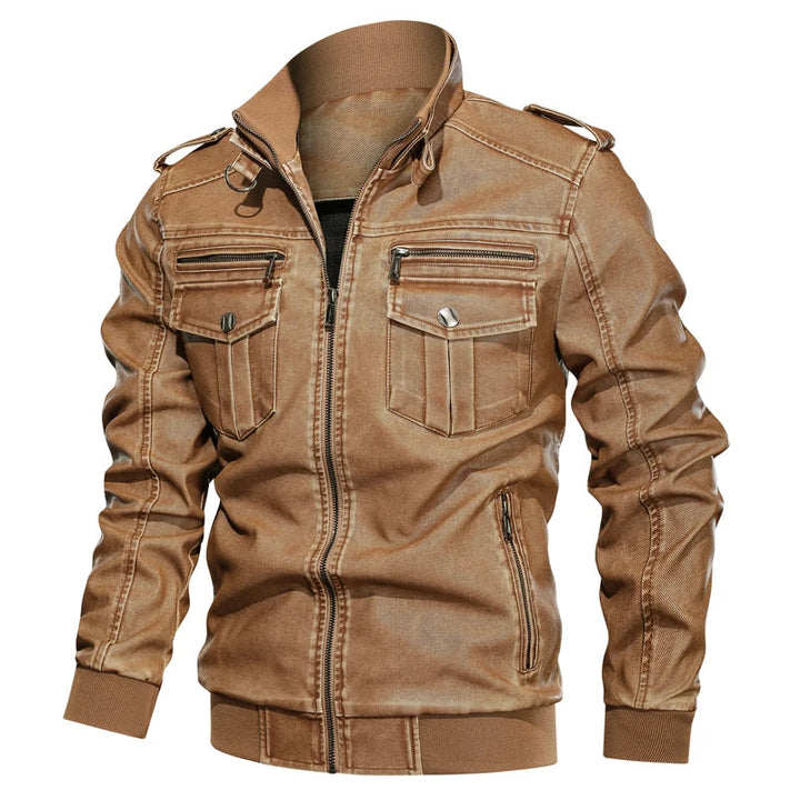 Stylish men's outdoor jacket with multiple pockets